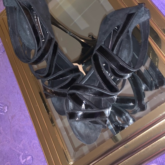 Black Heels - Picture 3 of 11